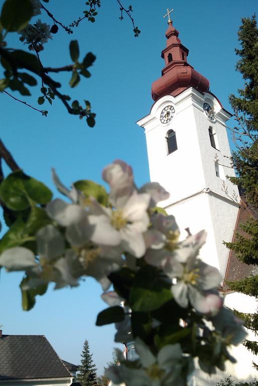 Hotel - Landgasthof Winklehner Sankt Pantaleon  Exterior photo